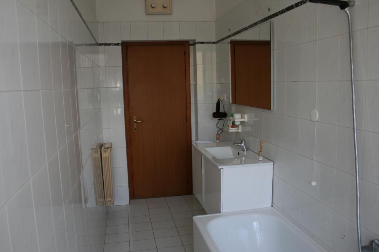 2 Bedrooms Appartement At Pescara 300 M Away From The Beach With Balcony And Wifi Eksteriør bilde
